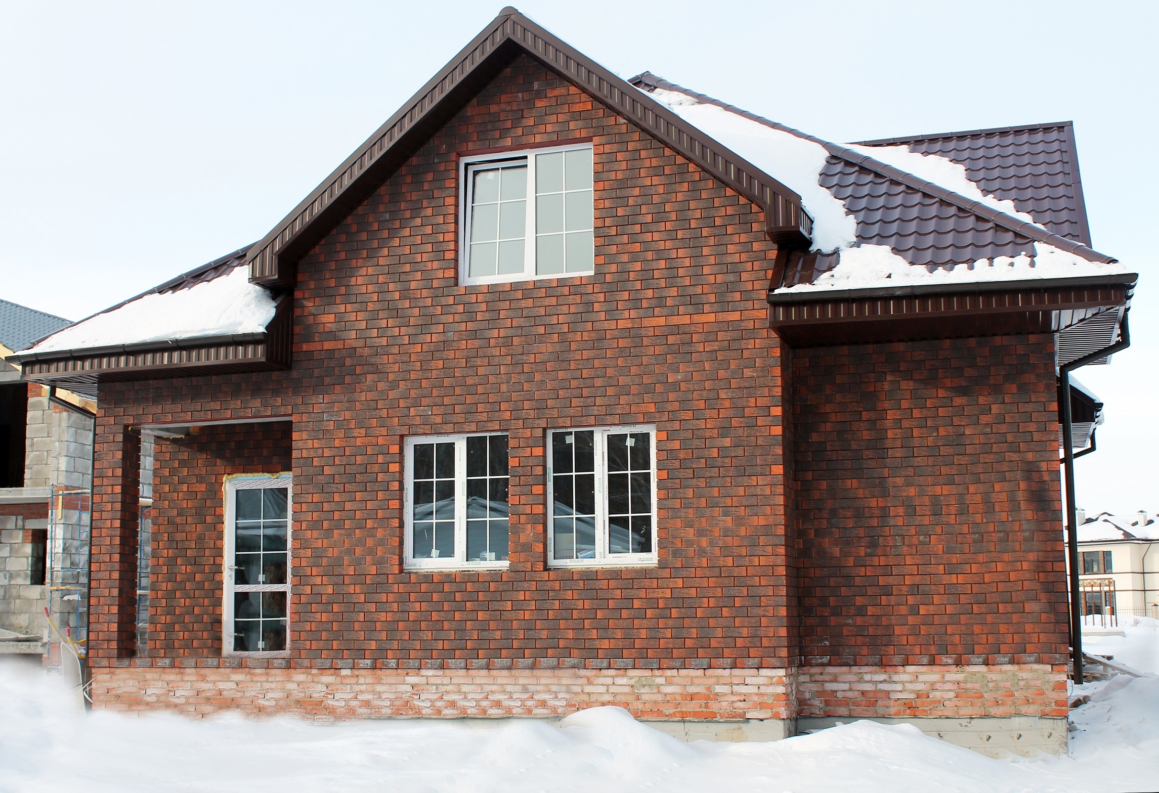 Двухэтажный кирпичный дом с гаражом. Дом кирпичный 110 кв. Кирпичная дом 7. Кирпичная дом 7. Кирпичная дом 7.